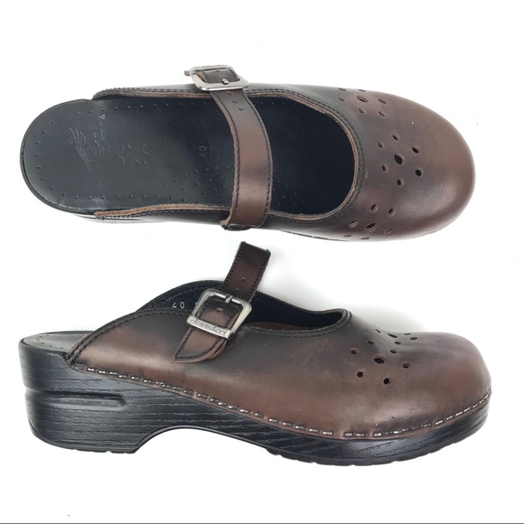 backless mary jane shoes